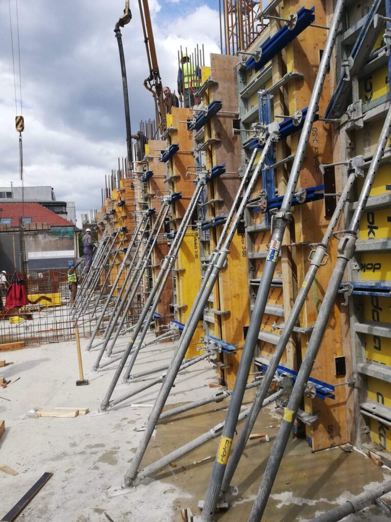 Jusko Grad - Rušitvena in gradbena dela Ljubljana